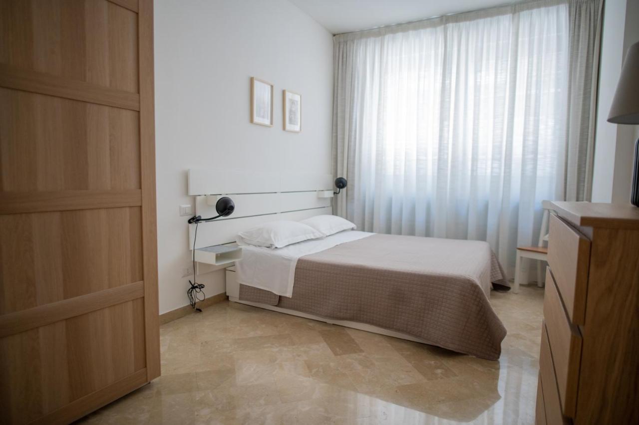 Dall Arca Smart Flat - Central Station Checkpoint Бари Экстерьер фото
