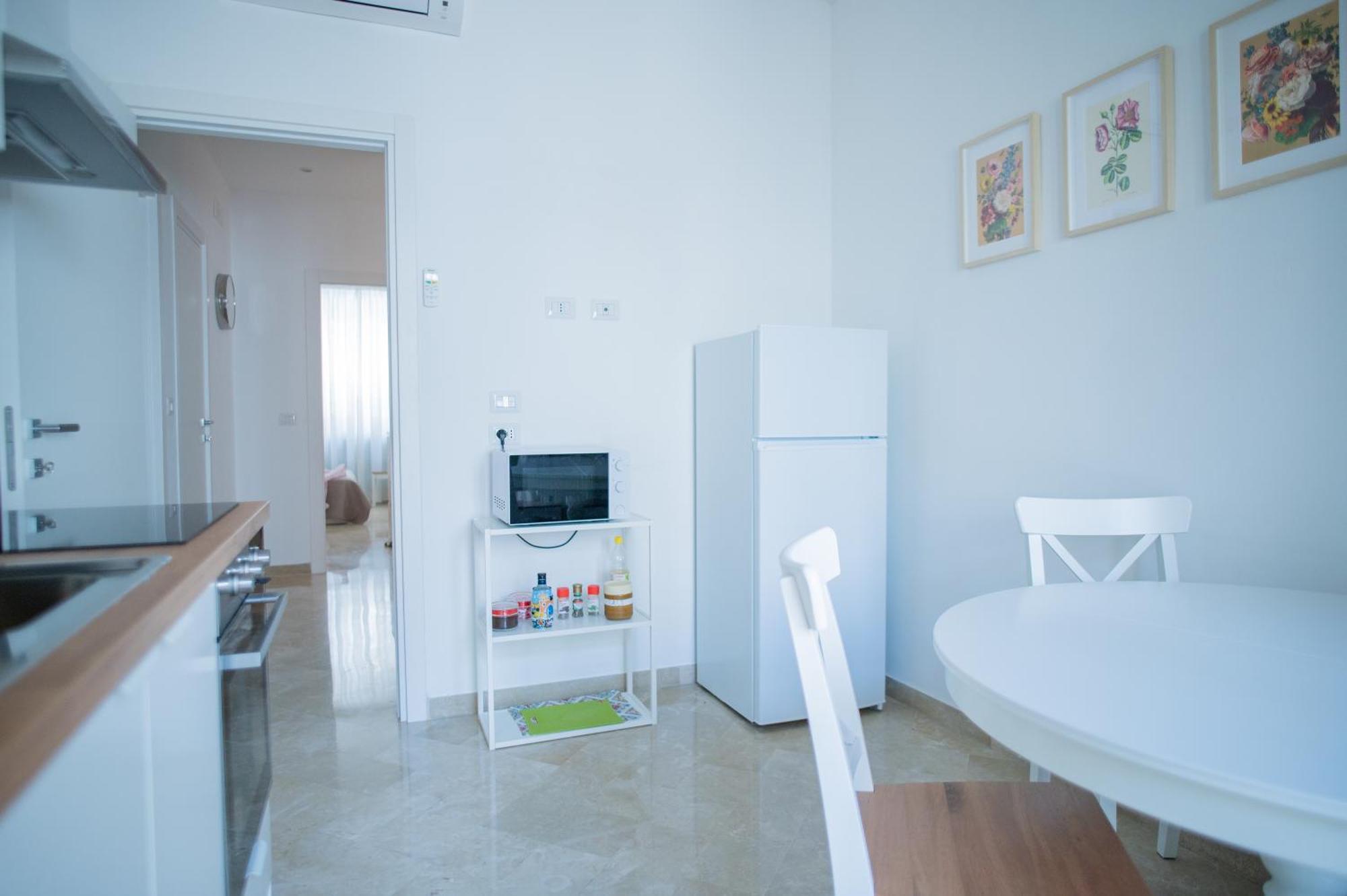 Dall Arca Smart Flat - Central Station Checkpoint Бари Экстерьер фото